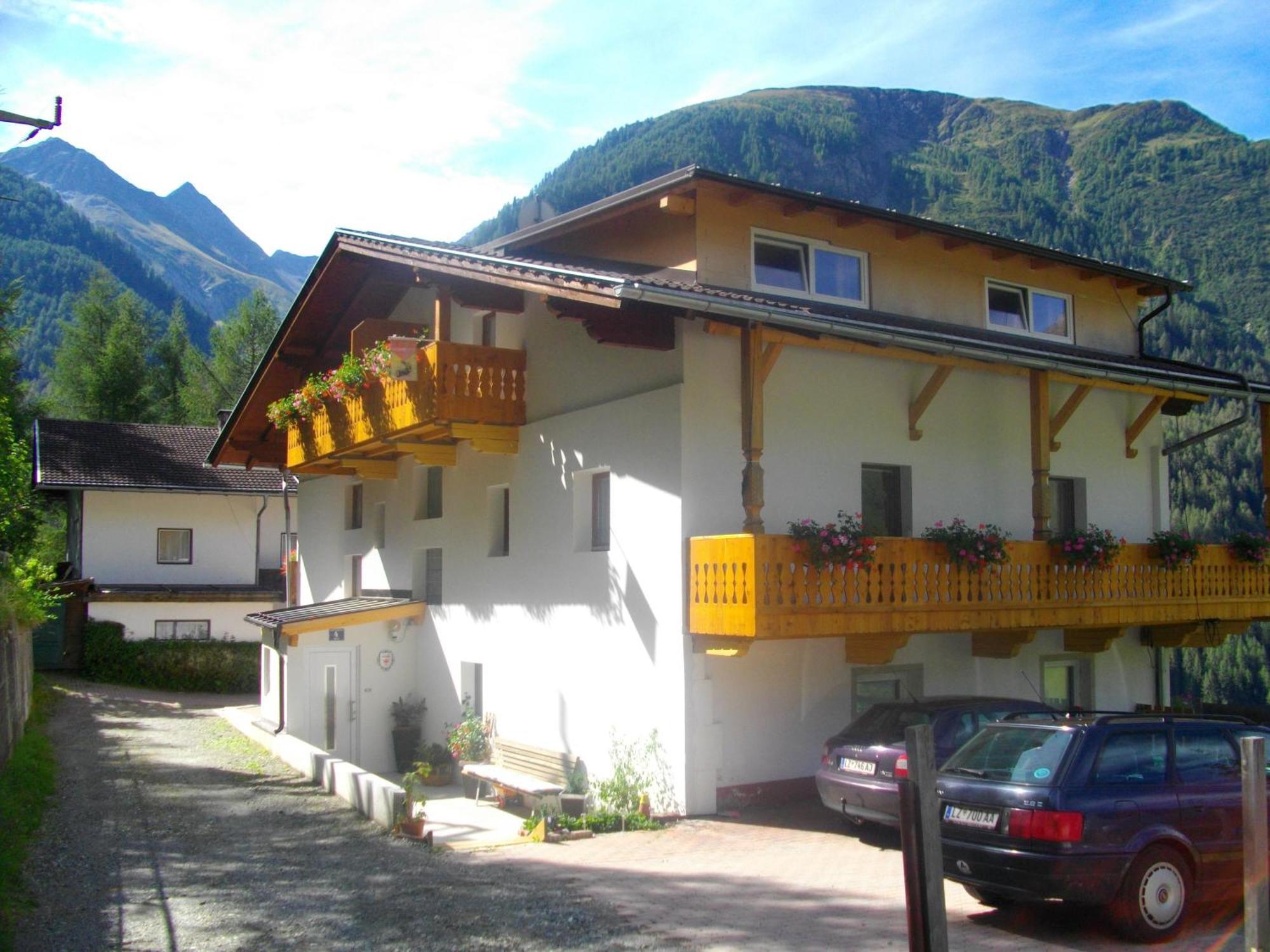 Haus Bergblick Apartment Prägraten Exterior foto